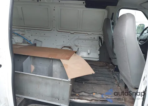 2007 Ford Econoline E150 Van z USA, uszkodzony, nr VIN 1FTNE14W47DA06981